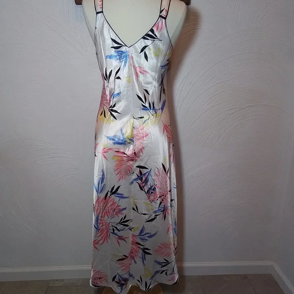 Oscar de la Renta Satin Nightgown Tropical Floral Full Maxi Length Size M - Picture 3 of 4